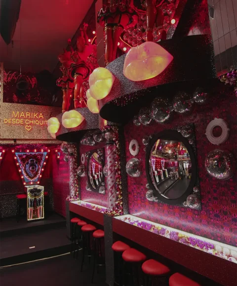Gay bar where to go out
